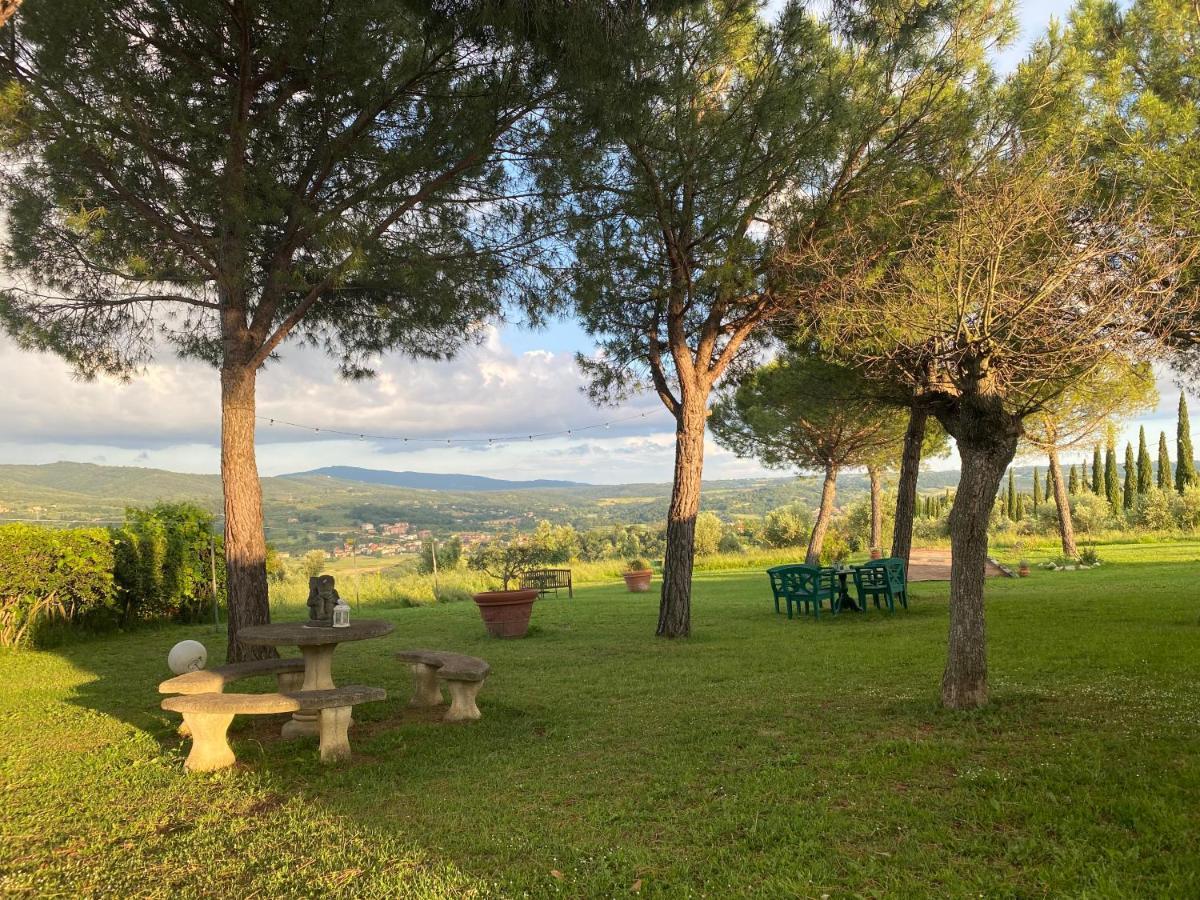 Agriturismo Palazzo Val Del Sasso Villastrada  Bagian luar foto