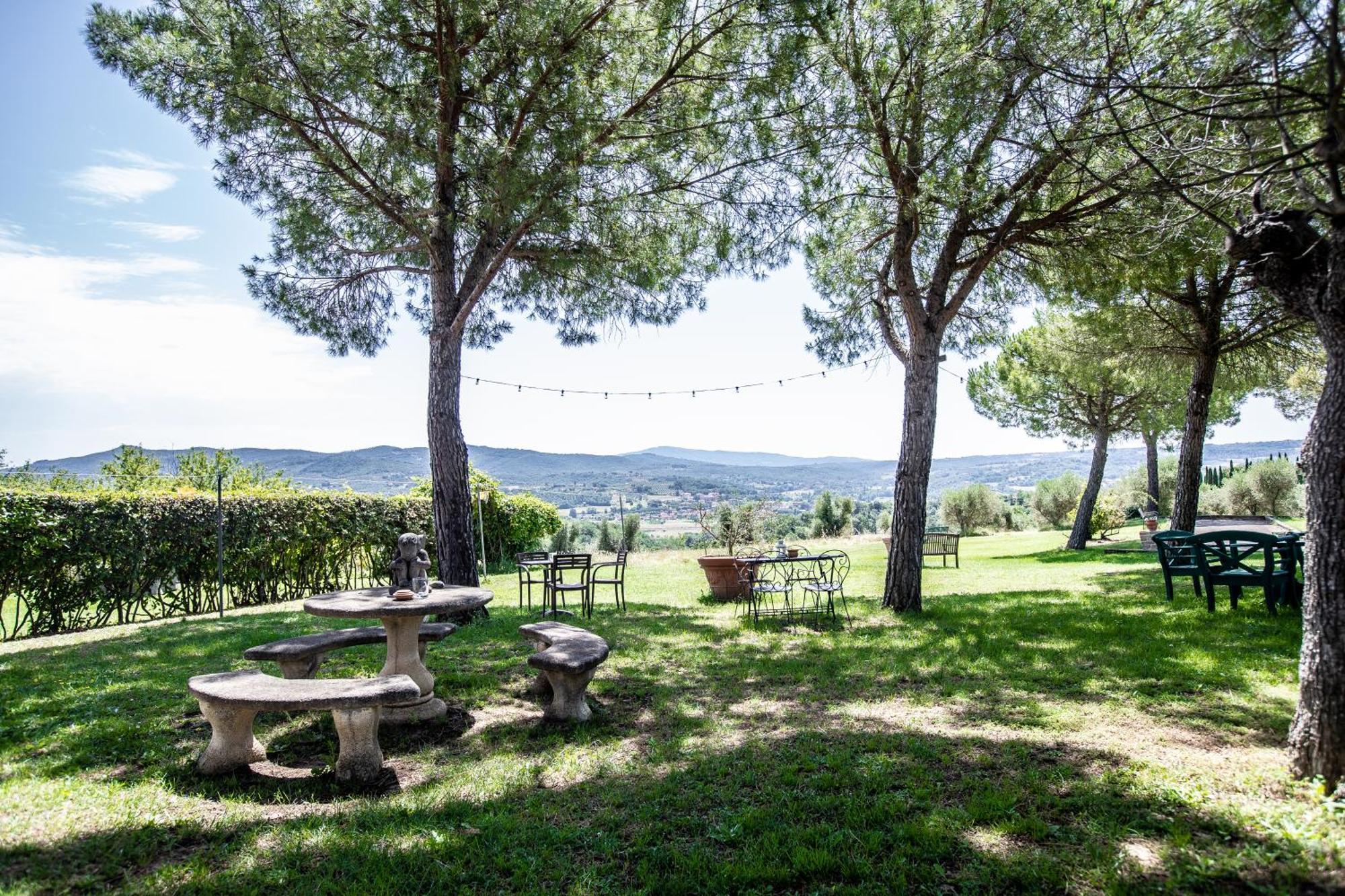 Agriturismo Palazzo Val Del Sasso Villastrada  Bagian luar foto