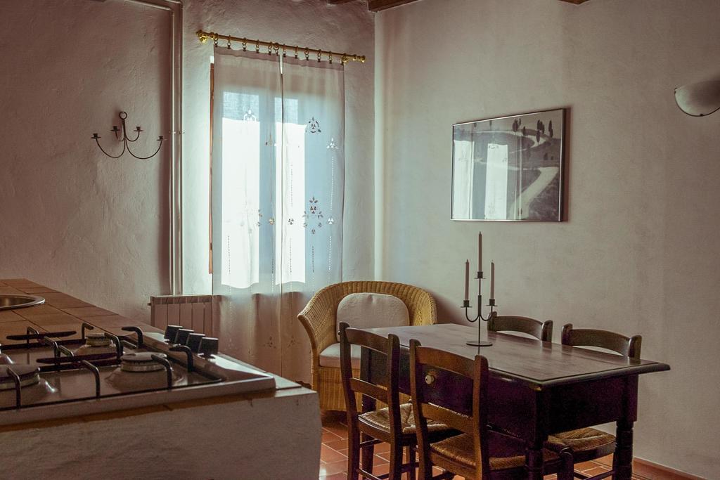 Agriturismo Palazzo Val Del Sasso Villastrada  Bagian luar foto